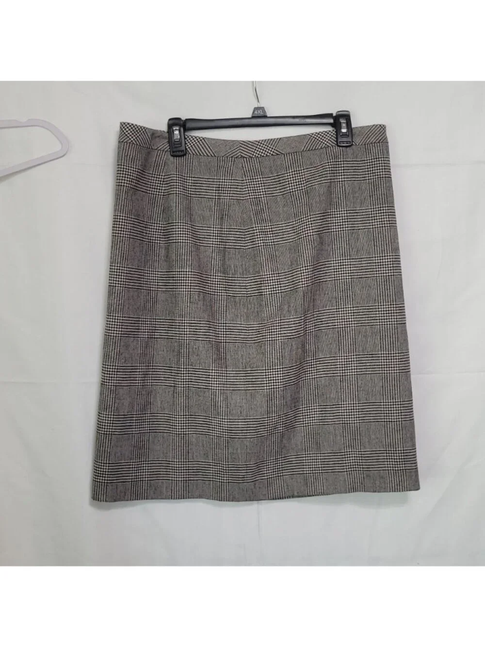 Banana Republic Plaid A-Line Skirt Sz 14 Side Button Wool Blend Black White Red - Picture 10 of 10